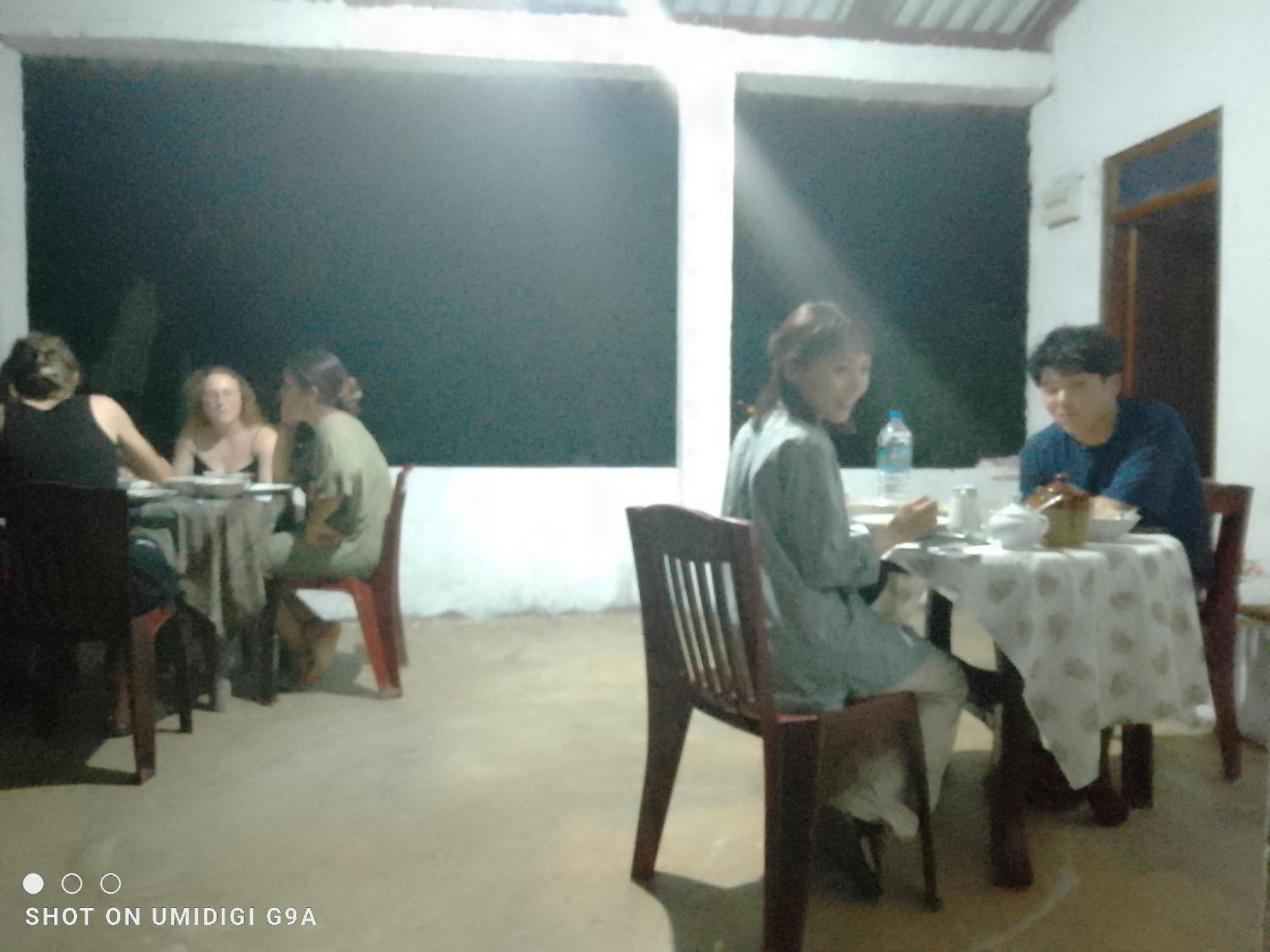Rithu Homestay Szigirija Kültér fotó